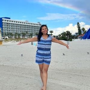 Meet your Posher, Ana maria